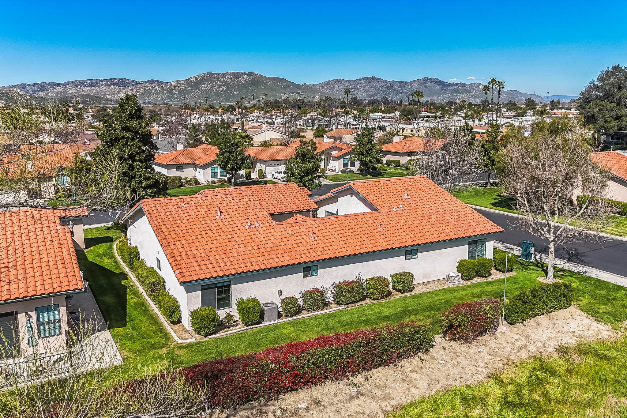 aerial view of residential property
