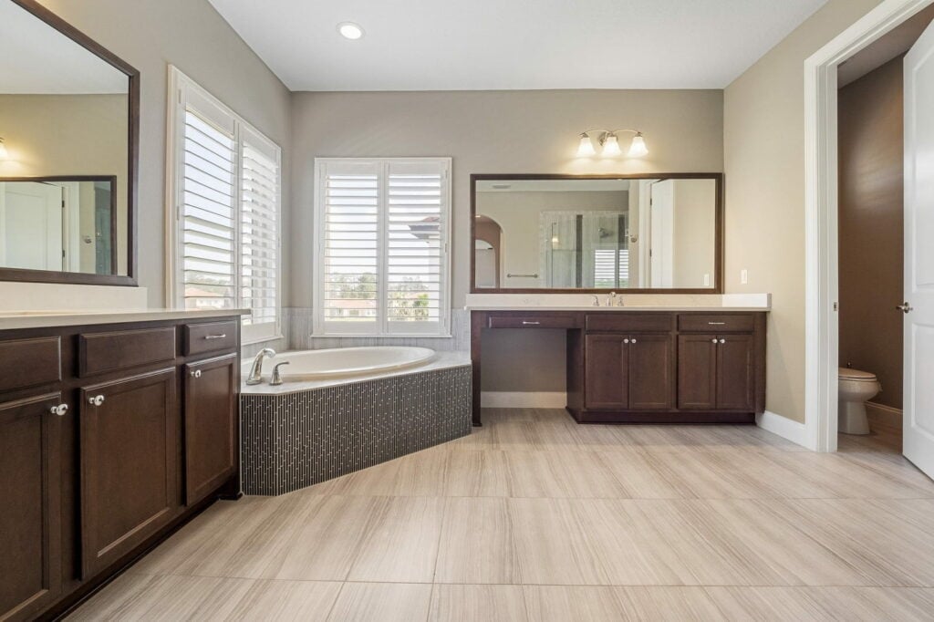 bathroom real estate photography orlando