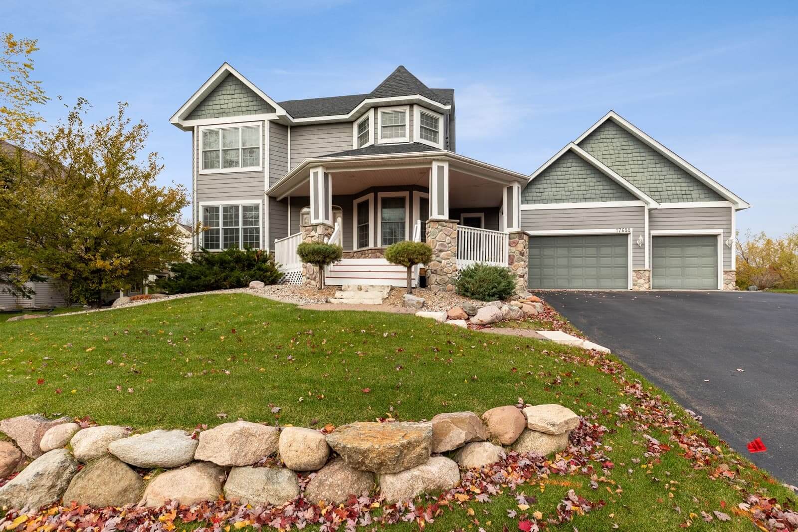 Hire a real estate photographer minneapolis