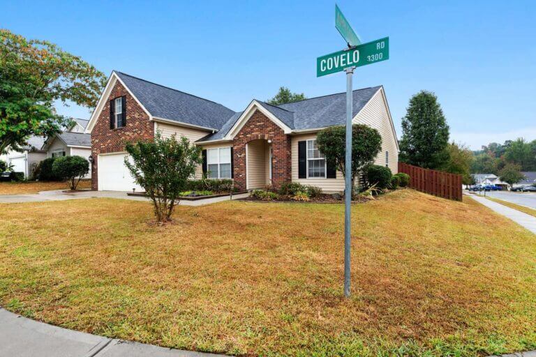 Hire a real estate photographer in Charlotte, NC