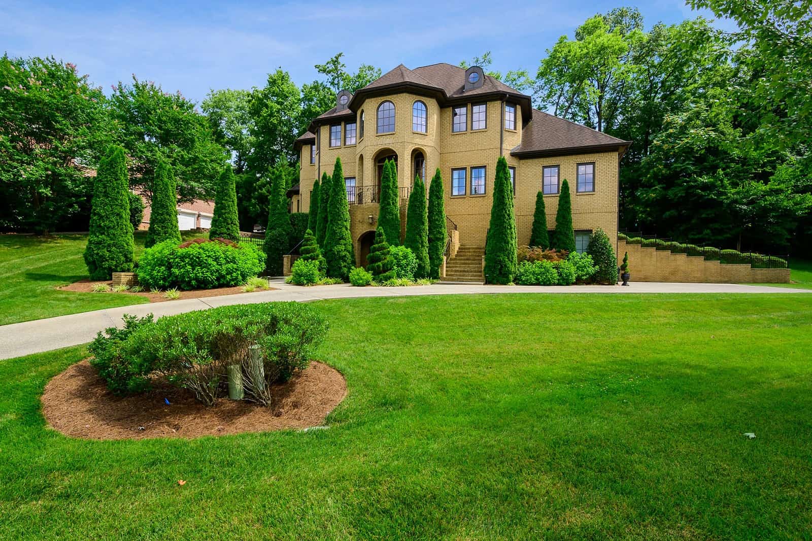 outdoor real estate photography nashville