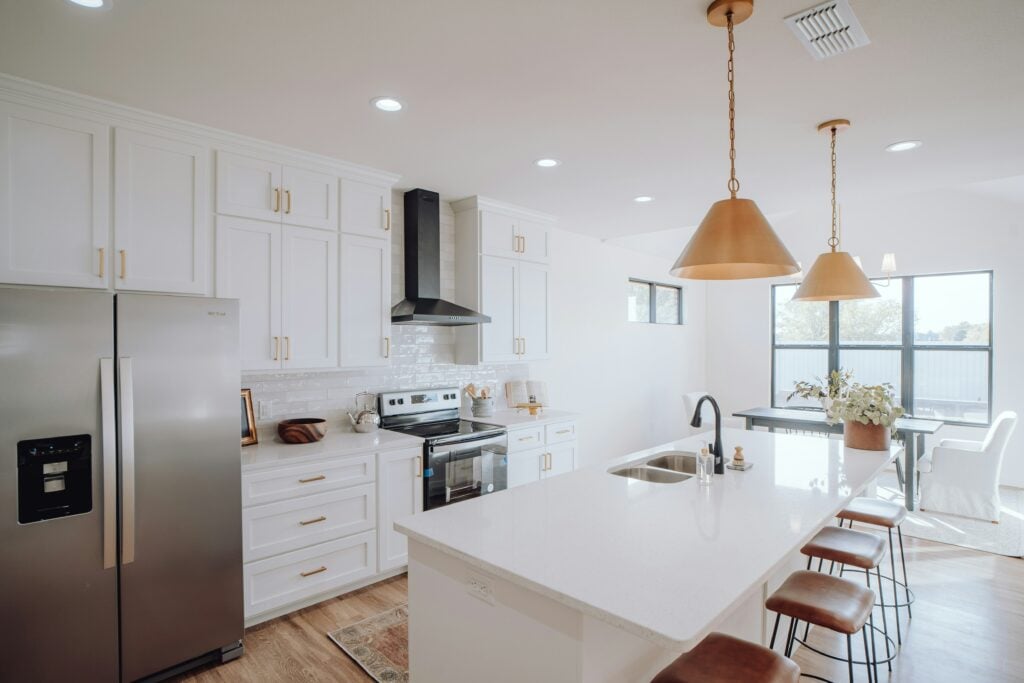 white kitchen