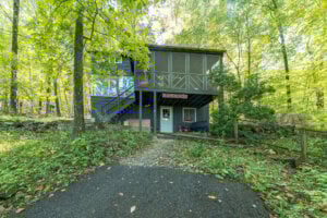 real estate photography distressed properties