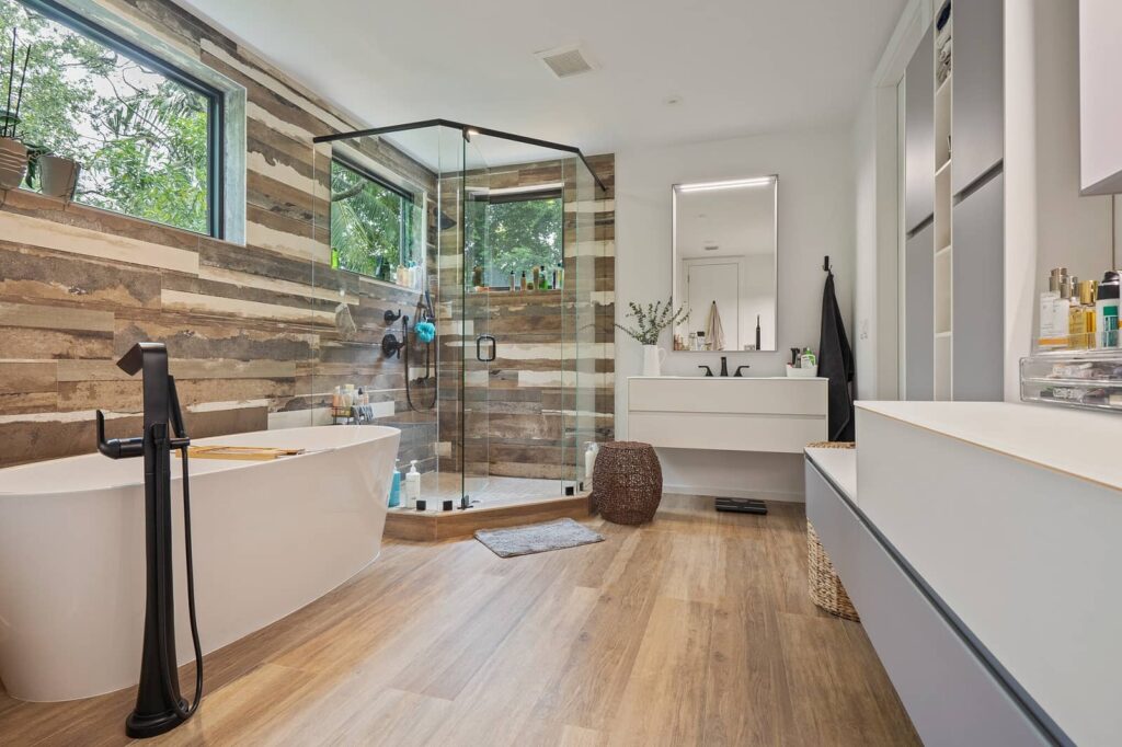 bathroom real estate photography Miami