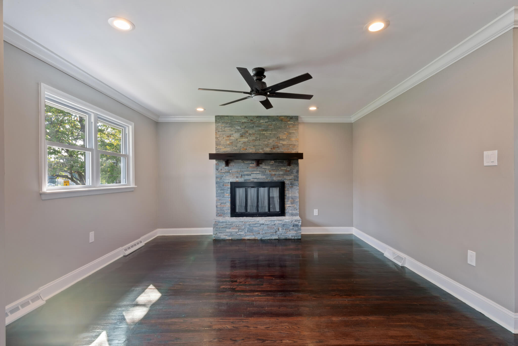 Living Room 3